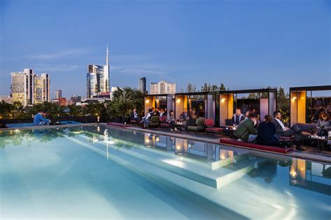 milan hotels with rooftop bars.